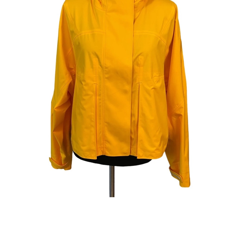 Lululemon Rain jacket size 6